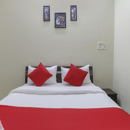 Collection O Shyam Vatika Banquet And Rooms Surate Exterior foto