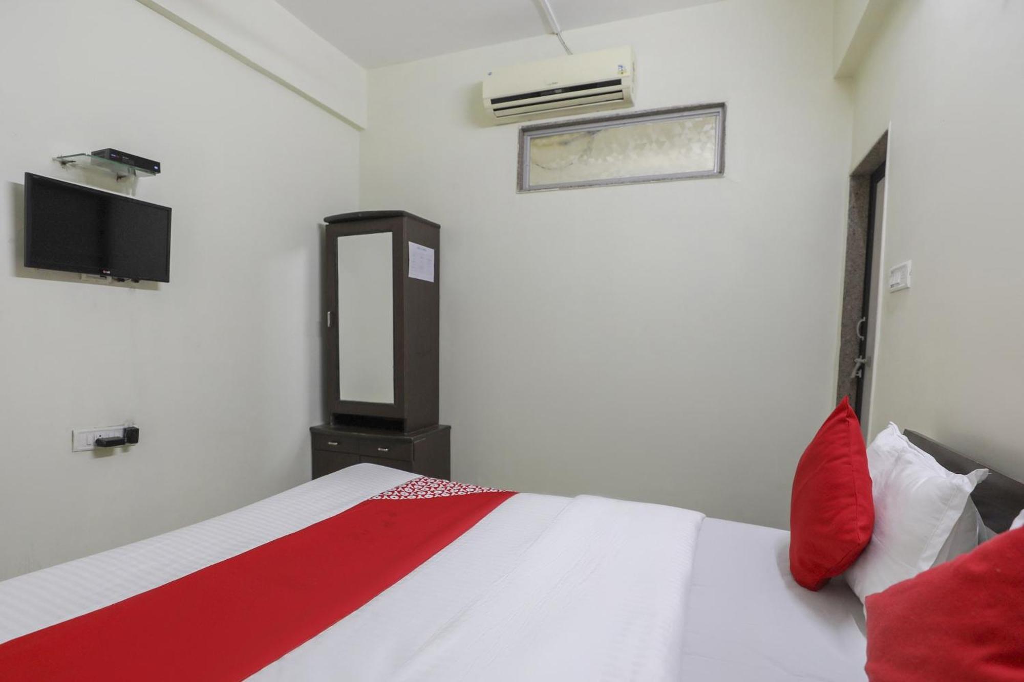 Collection O Shyam Vatika Banquet And Rooms Surate Exterior foto
